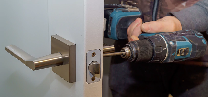 Broken Door Handle Lock Repair in Truckee, California